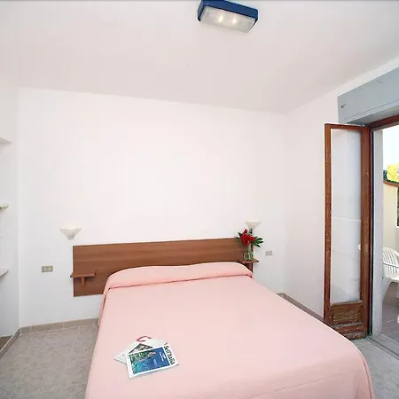 M3 3* بيسْكيتْشّي