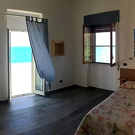 M3 3* بيسْكيتْشّي