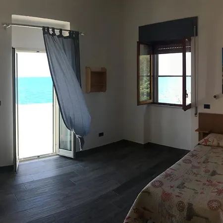 M3 3* بيسْكيتْشّي