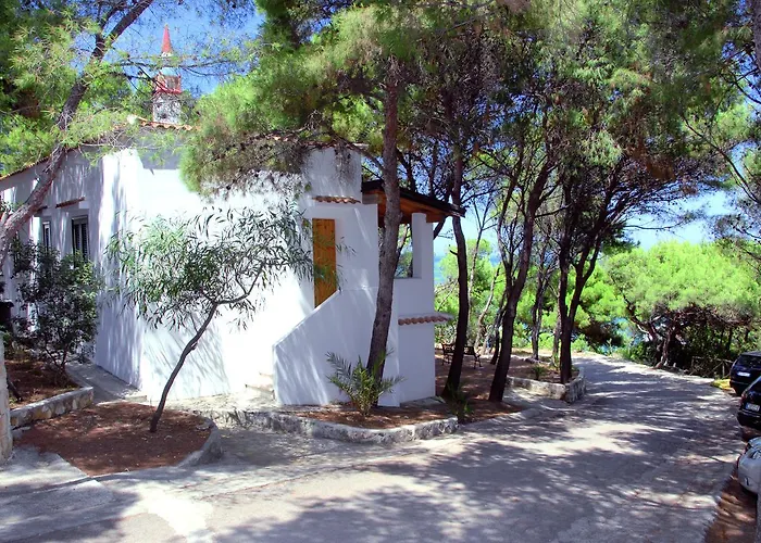 מלון דירות M3 3*