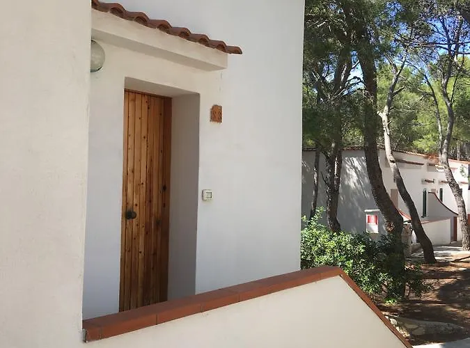 מלון דירות M3 3*