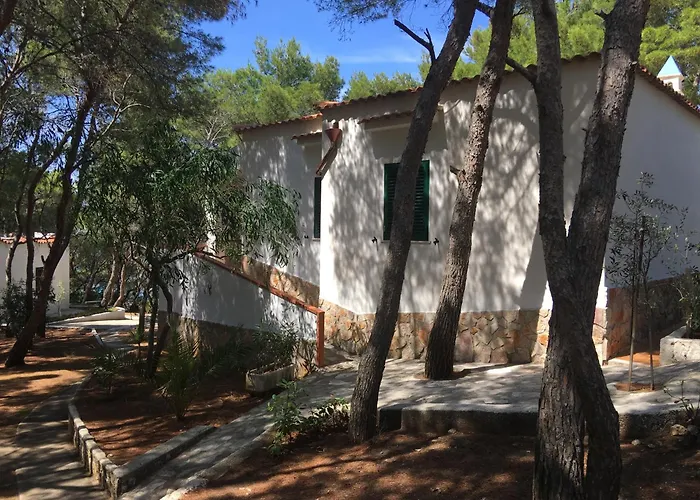 מלון דירות M3 3*