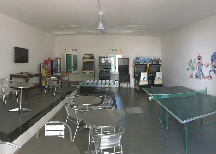 מלון דירות M3 3*